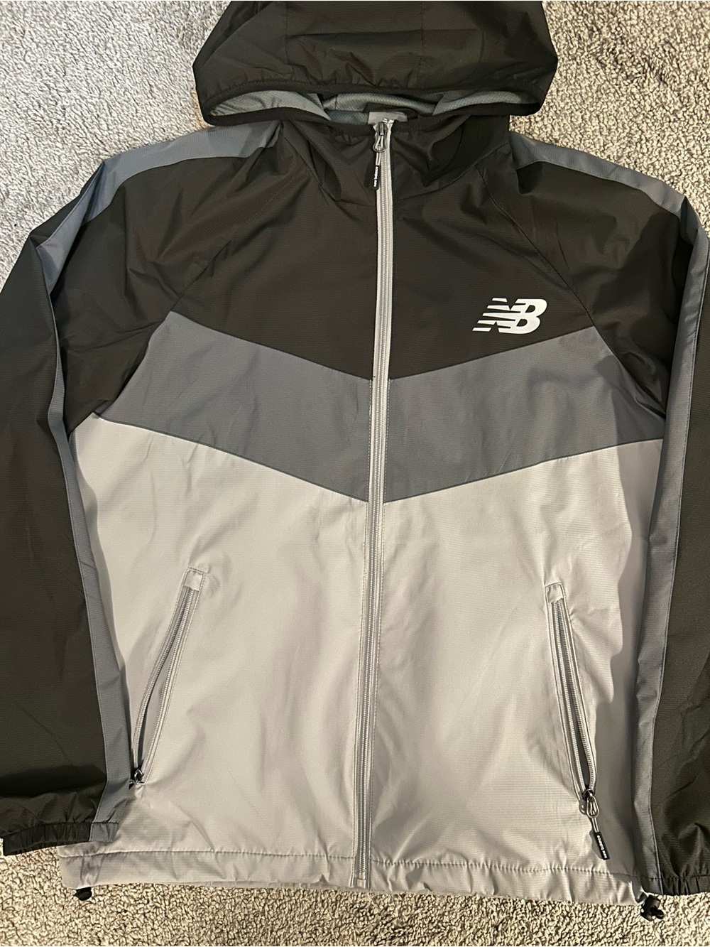 New Balance Black & Gray Colorblock Hooded Windbreaker Small New!!
